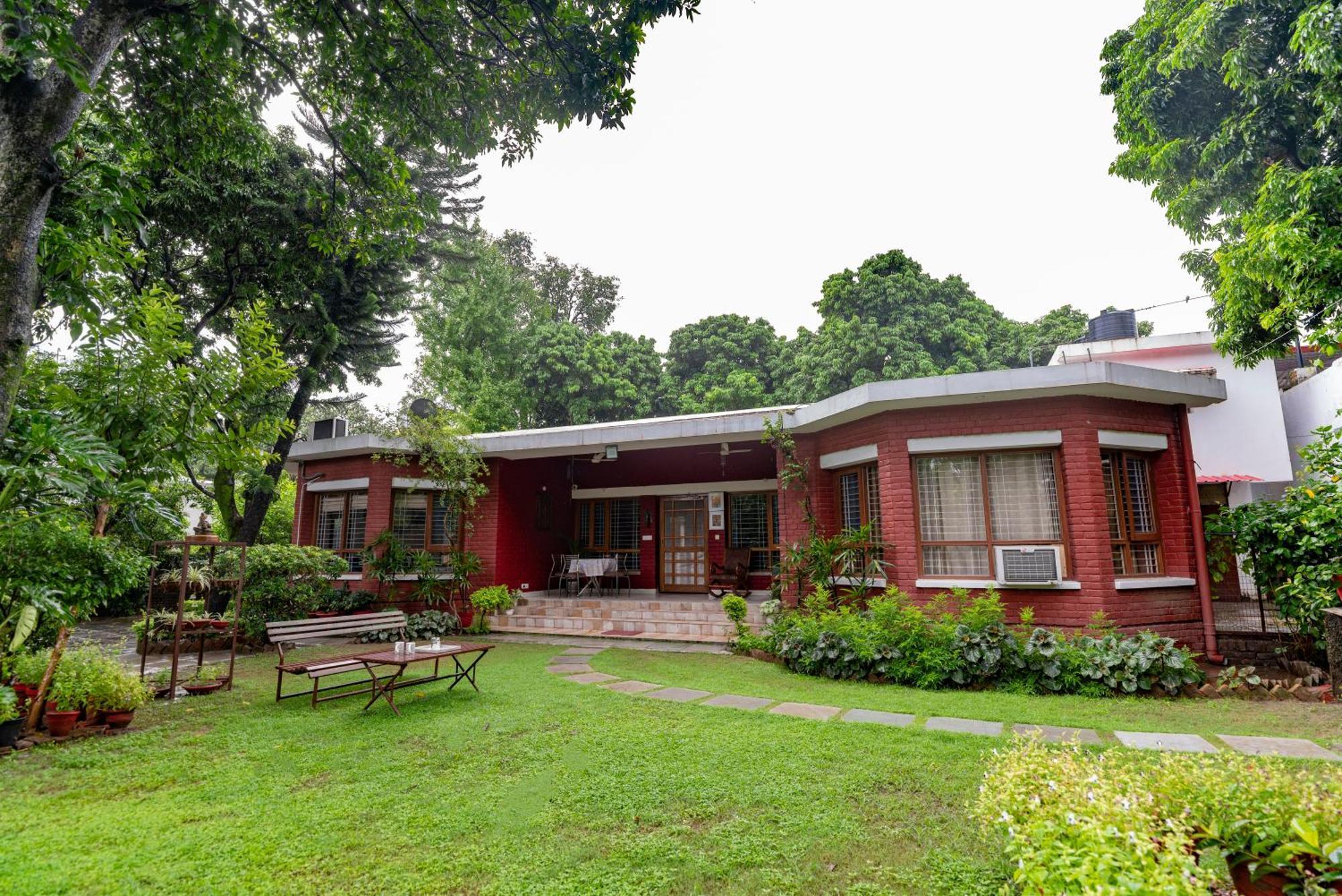 Saffronstays Doon Garden Villa - Near Doon School And Mall Road Dehradun Ngoại thất bức ảnh