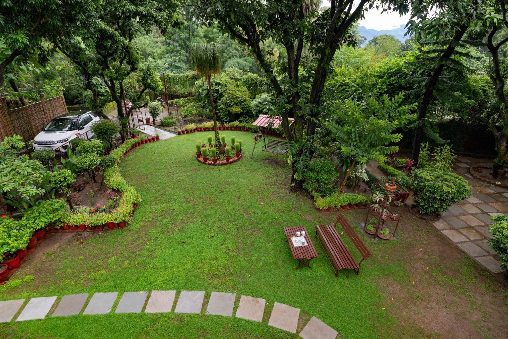 Saffronstays Doon Garden Villa - Near Doon School And Mall Road Dehradun Ngoại thất bức ảnh
